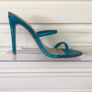 Teal Heels